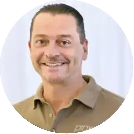 Dr. med. dent. Nils Leuzinger, Geschäftsführer